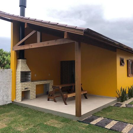 Casa Em Ibiraquera Proxima A Praia Do Rosa إيمبيتوبا المظهر الخارجي الصورة
