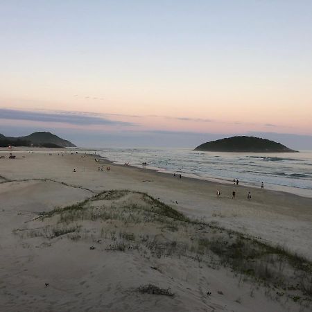 Casa Em Ibiraquera Proxima A Praia Do Rosa إيمبيتوبا المظهر الخارجي الصورة