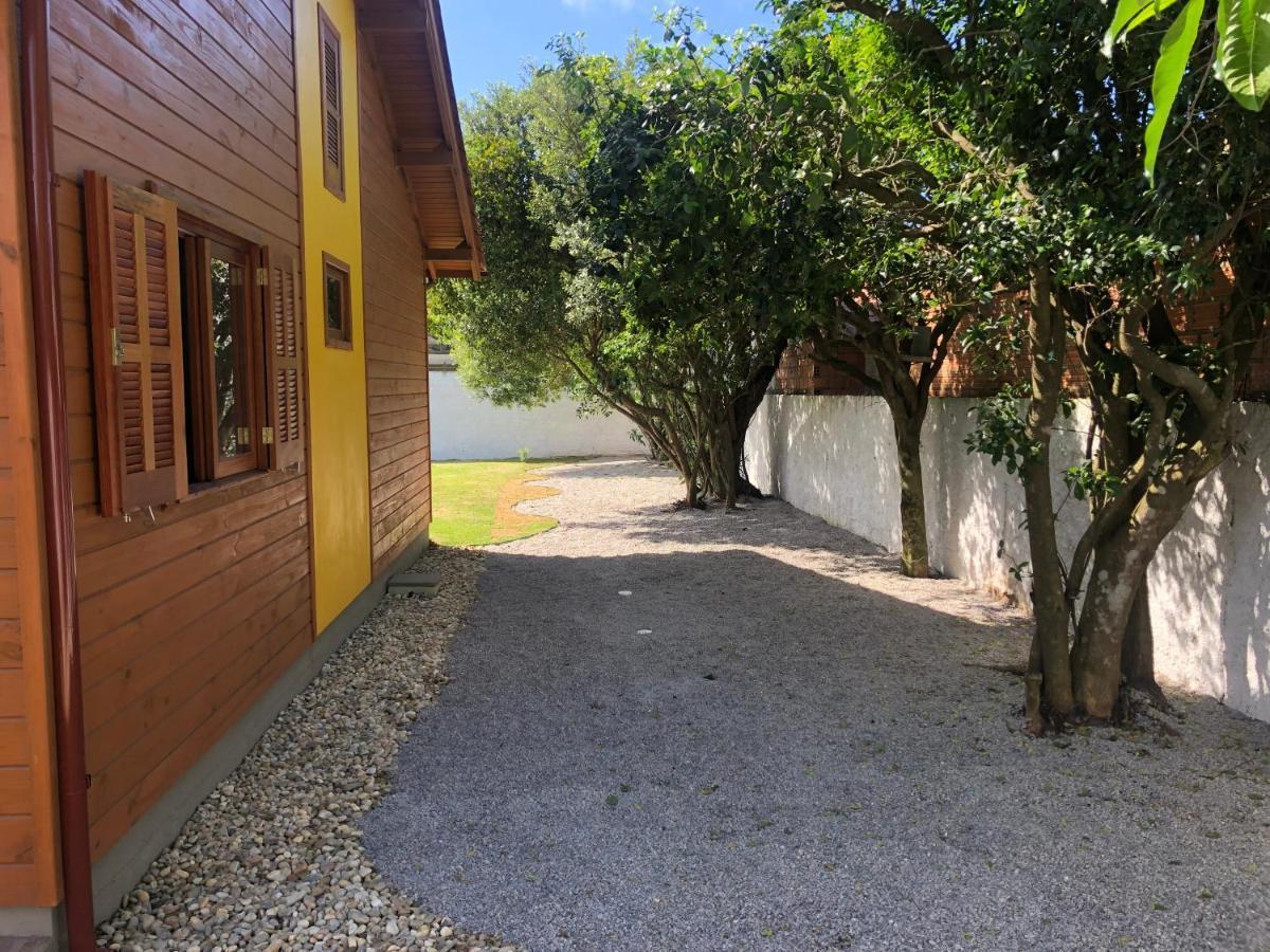 Casa Em Ibiraquera Proxima A Praia Do Rosa إيمبيتوبا المظهر الخارجي الصورة